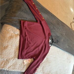 Sugar Rose Button-Sleeve Maroon Sweatshirt. NWT Sz M